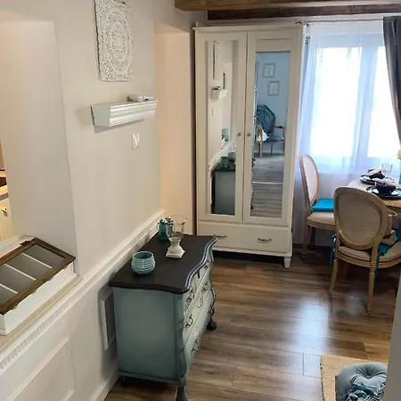 Zafír Casa de Férias *