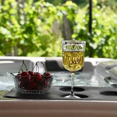 Casa de Férias Zafír *