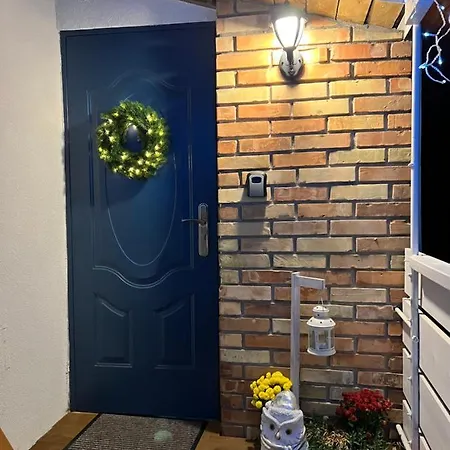 Zafir Vendeghaz Holiday home Somloszolos